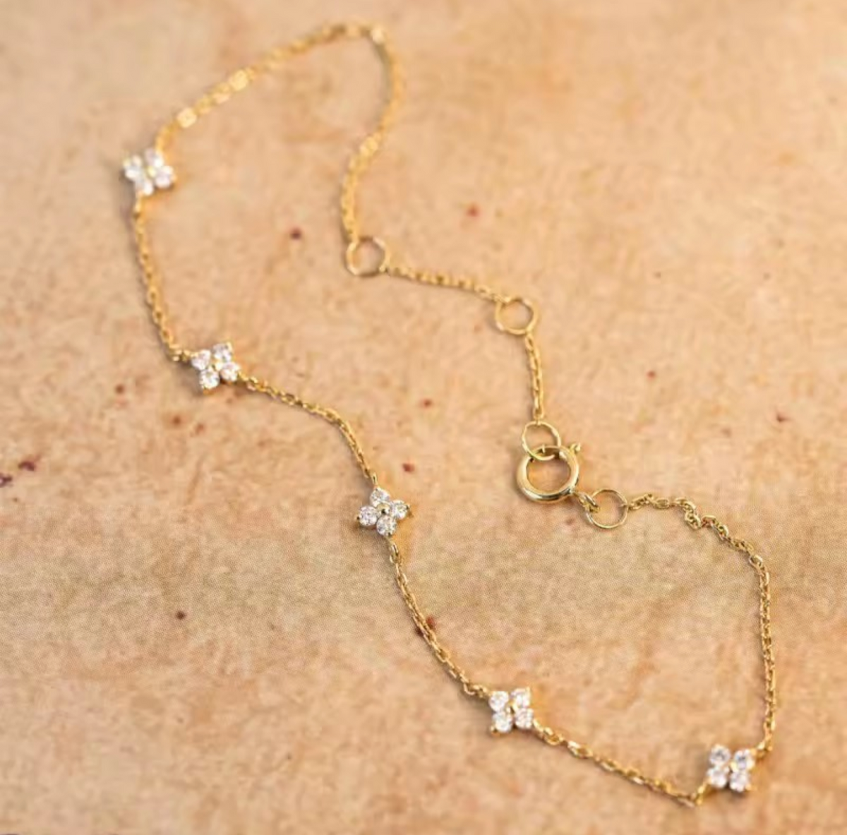 Aurora Sterling Silver 5 Flower Floral Cubic Zirconia Diamond Delicate Dainty Chain Bracelet