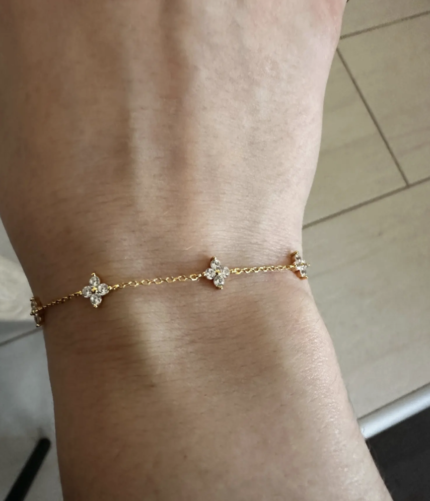 Aurora Sterling Silver 5 Flower Floral Cubic Zirconia Diamond Delicate Dainty Chain Bracelet