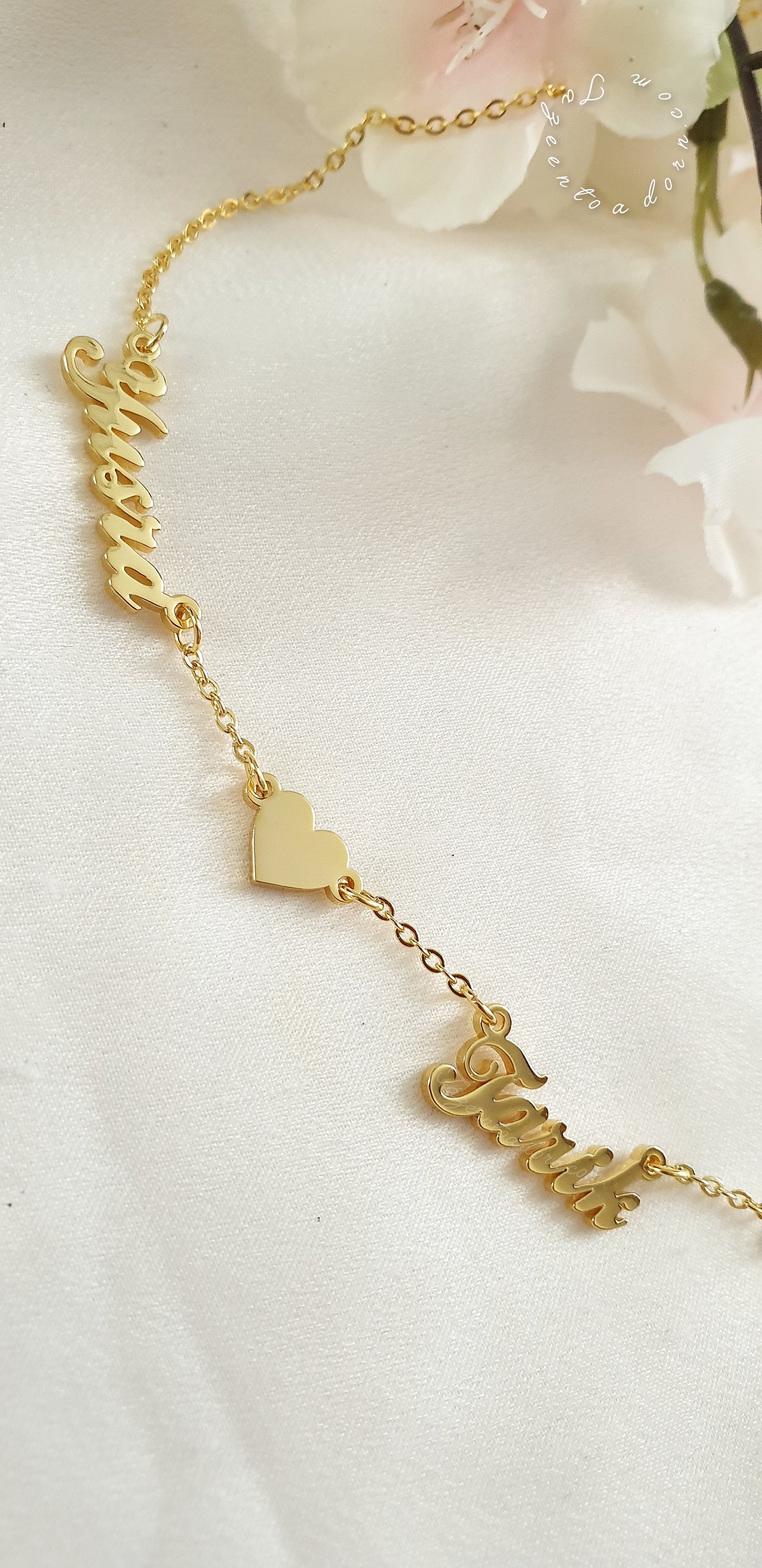 Personalised Custom Name Necklace with Hearts - Multiple Triple Name Family Gift Jewellery - PEARL