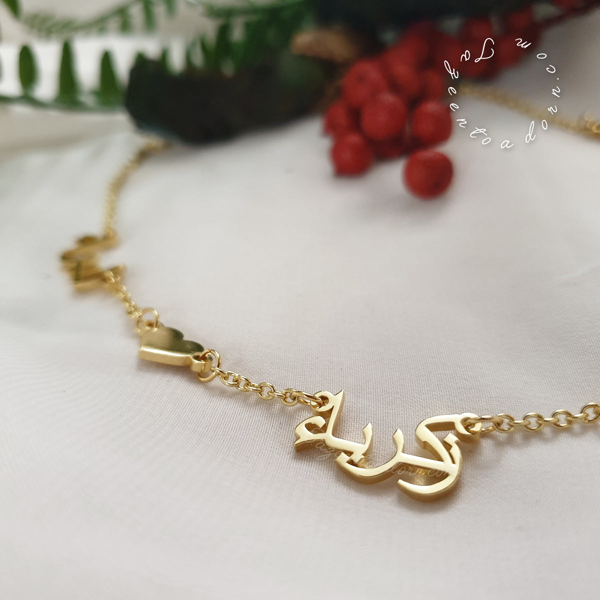 Personalised Custom Name Necklace with Hearts - Multiple Triple Name Family Gift Jewellery - PEARL